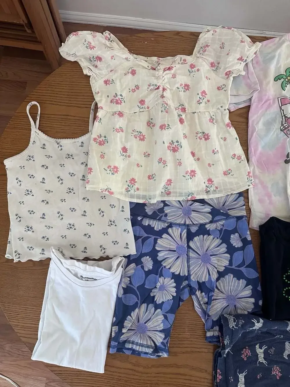 Girls Assorted Graphic T-Shirts and Tops Bundle Size 10